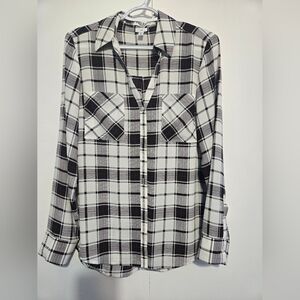 Express Black and White Plaid V Neck Shirt